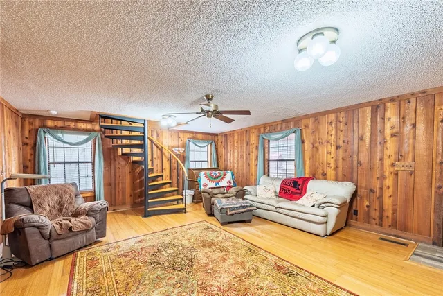 $359,900 | 1670 Beaver Dam Road, Odum, GA 31555