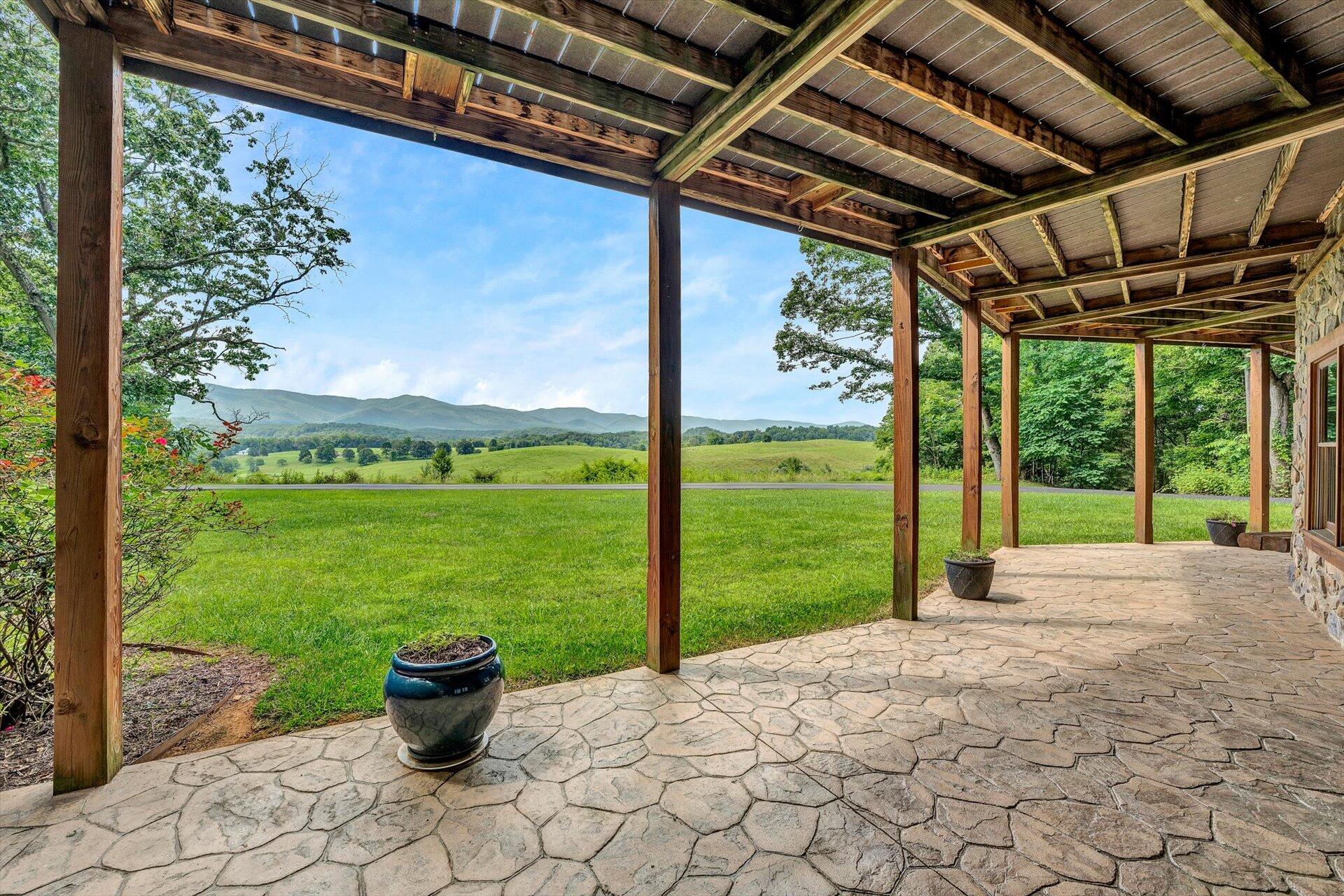 658 Hardbarger Road Buchanan, VA 24066 - Photo 65 of 75 55-072520230088