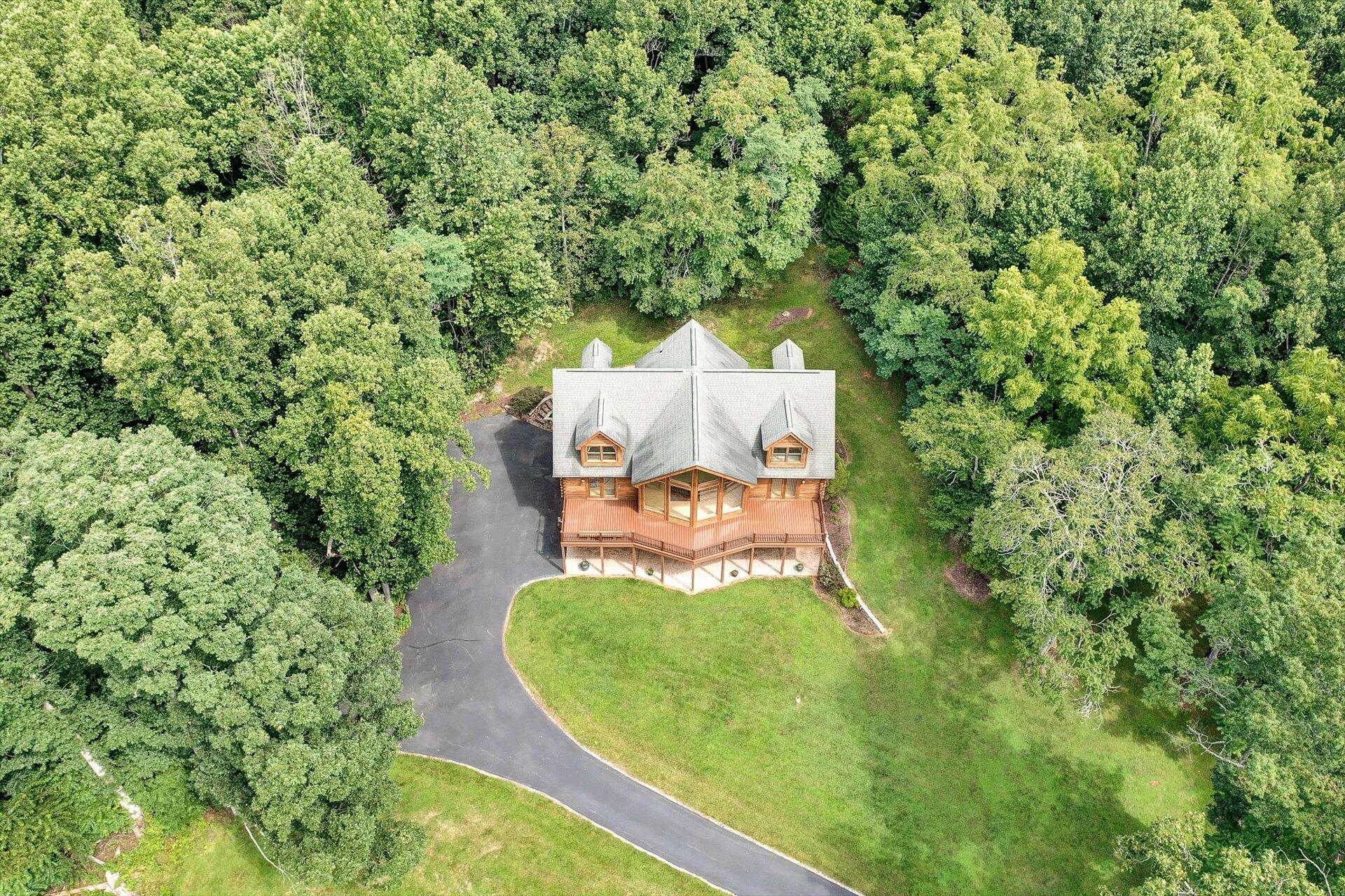 658 Hardbarger Road Buchanan, VA 24066 - Photo 68 of 75 04-072520230096