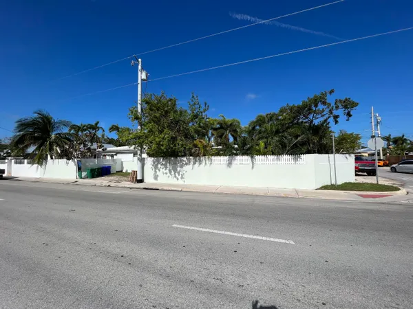$550,000 | 2521 Flagler Avenue, Unit 4, Key West, FL 33040