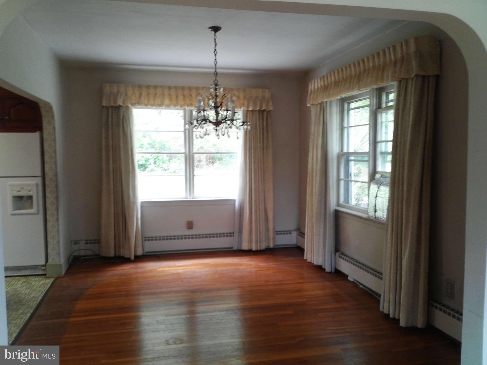 9217 Baltimore Road Frederick, MD 21704 - Photo 9 of 26 Dining Room