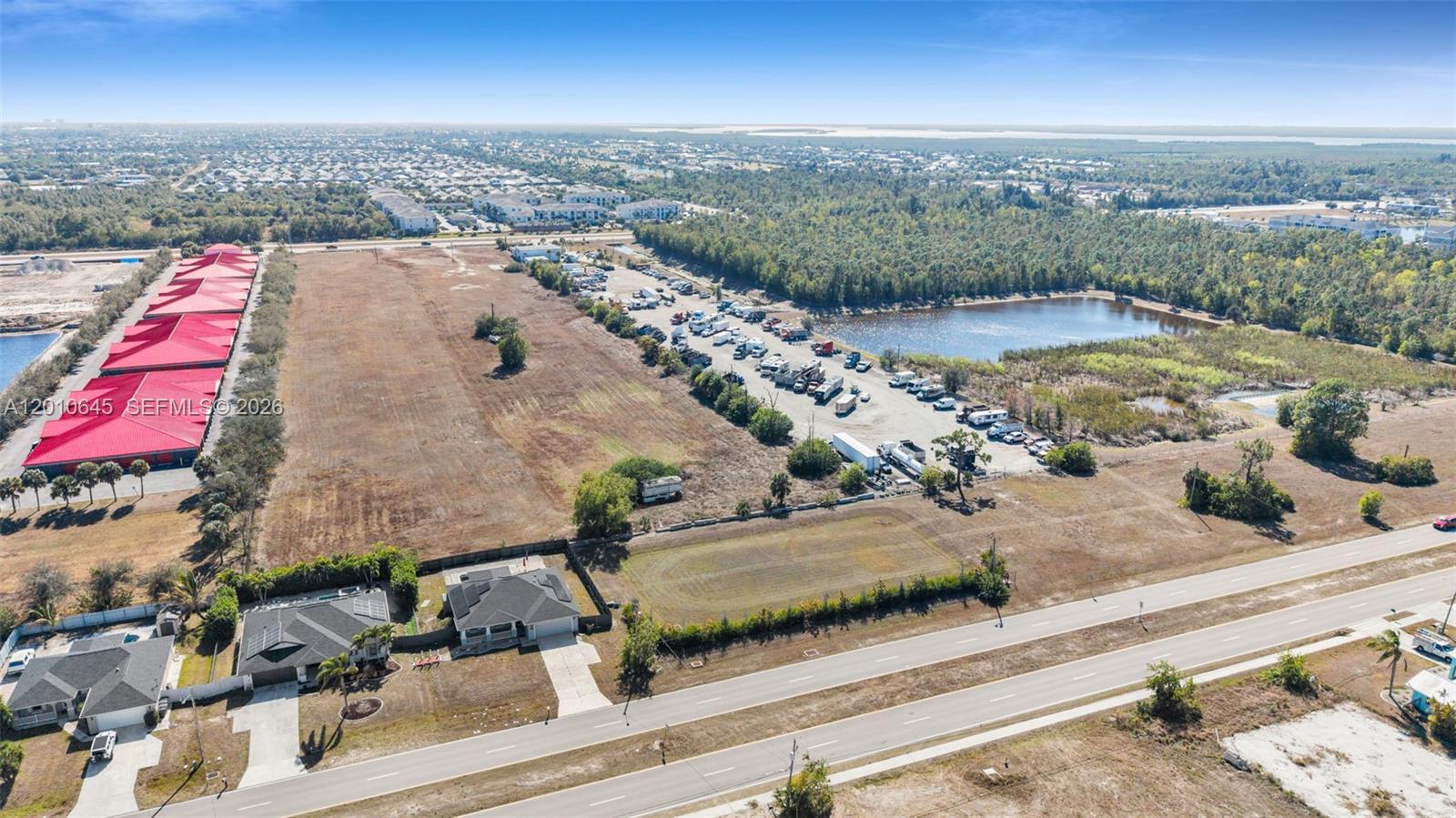2635 Southwest Pine Island Road Cape Coral, FL 33991 - Photo 13 of 37 Photo 13