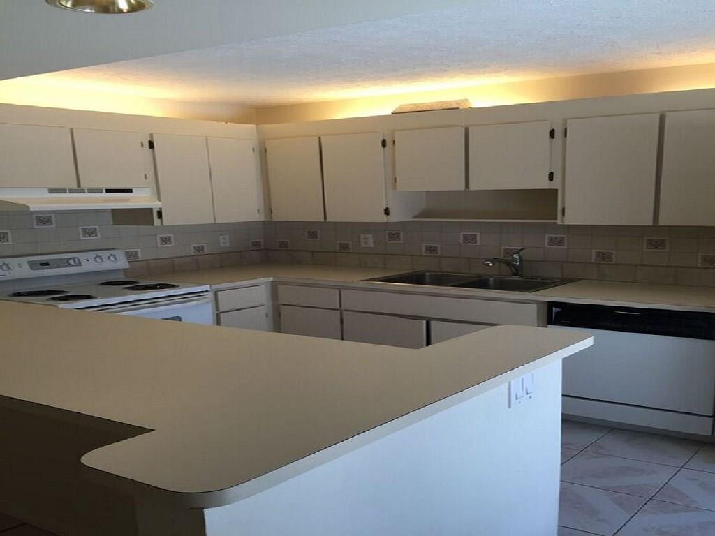 760 Northwest 10th Terrace Stuart, FL 34994 - Photo 9 of 12