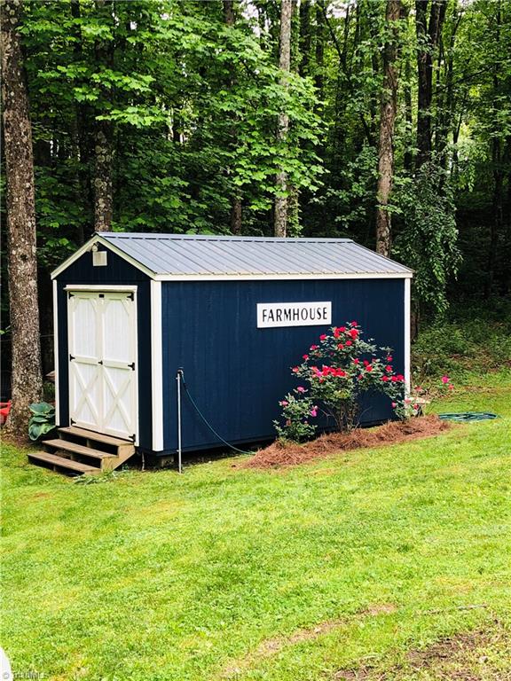 187 Ridge Road Mount Airy, NC 27030 - Photo 34 of 42 Gallery Image 34