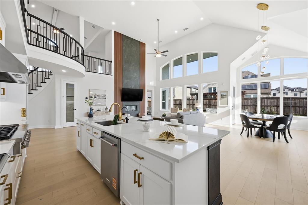 2860 Firefly Place Prosper, TX 75078 - Photo 11 of 40