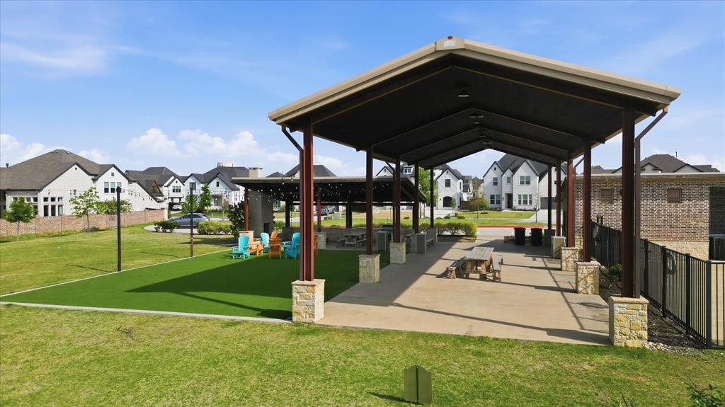 2860 Firefly Place Prosper, TX 75078 - Photo 33 of 40