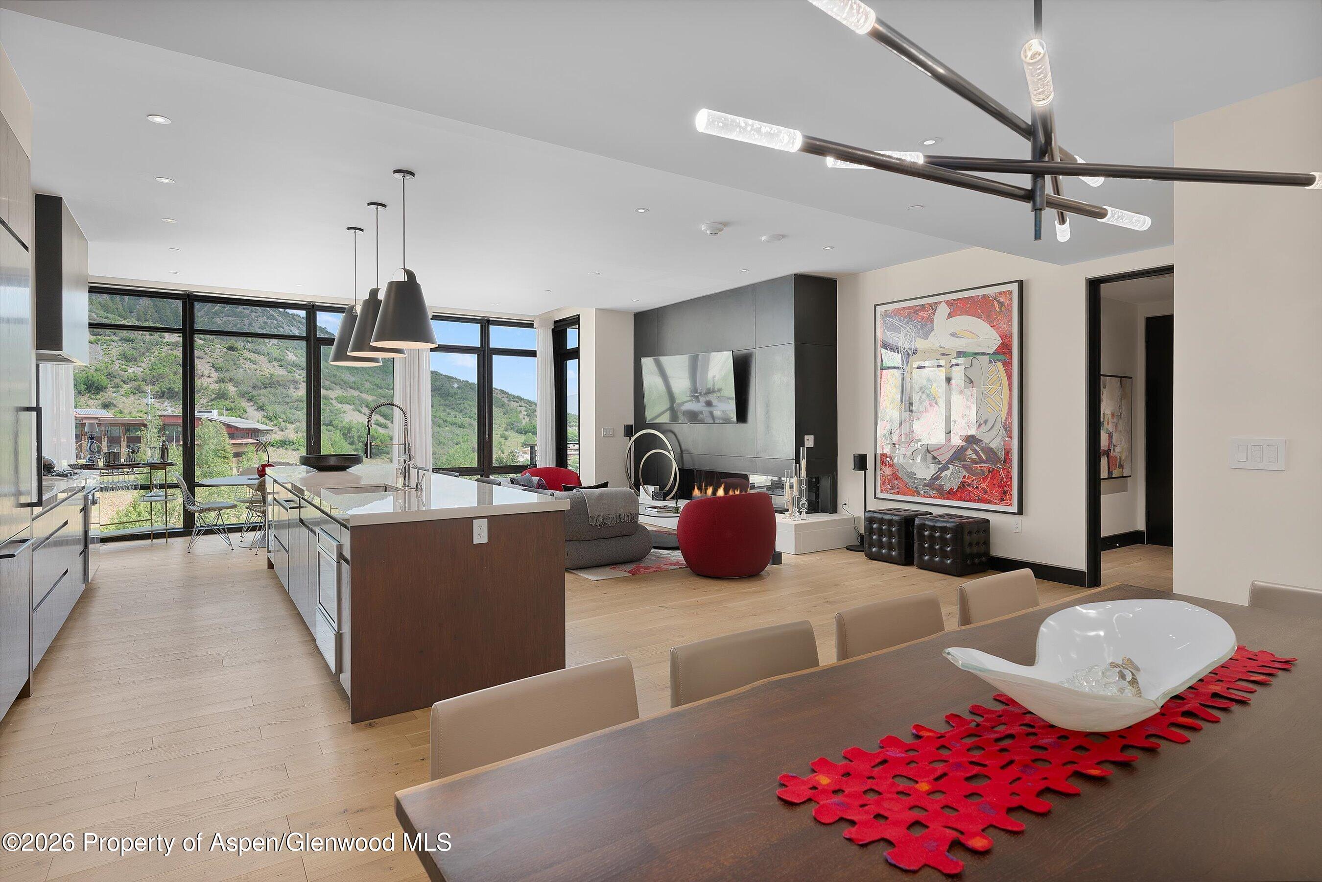 45 Wood Road, Unit 401 Snowmass Village, CO 81615 - Photo 5 of 42 61-06-45WoodRd401_26062209