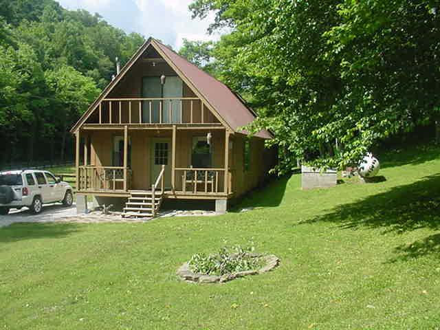 440 Long Branch Road Frenchburg, KY 40322 - Photo 2 of 19 Photo 2