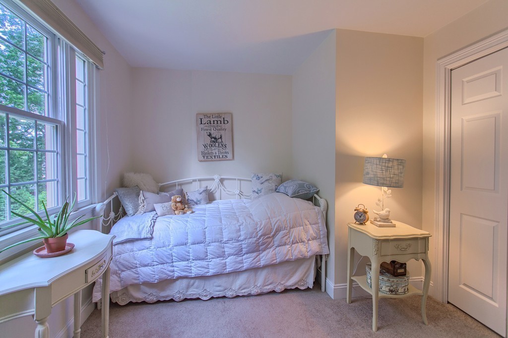 78 Frye Road Bolton, MA 01740 - Photo 12 of 30 Gallery Image 12
