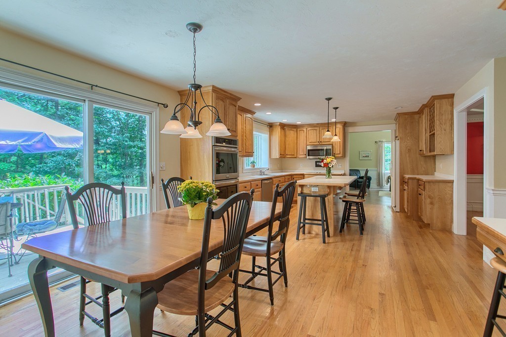78 Frye Road Bolton, MA 01740 - Photo 6 of 30 Gallery Image 6
