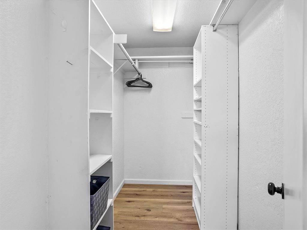 516 South Alabama Street Celina, TX 75009 - Photo 17 of 31 a view of walk in closet