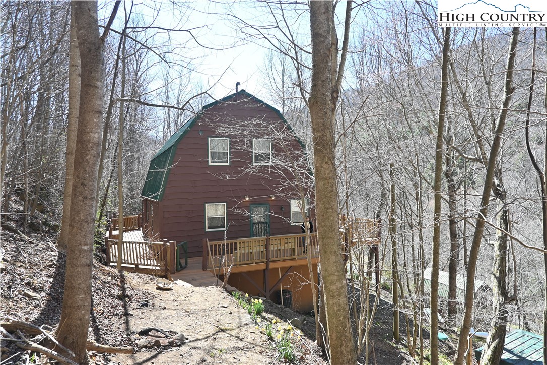 2701 3 Top Road Creston, NC 28615 - Photo 1 of 27 Gallery Image 1