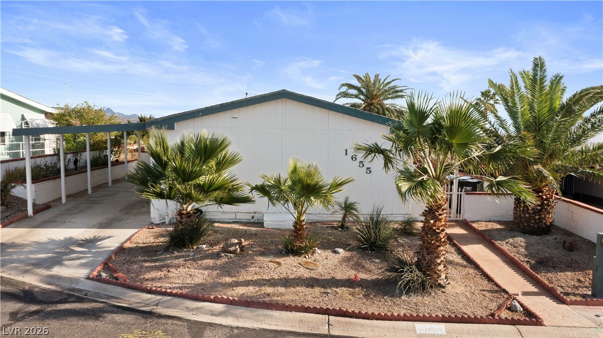 1655 Granada Street Laughlin, NV 89029 - Photo 51 of 76 View of side of property