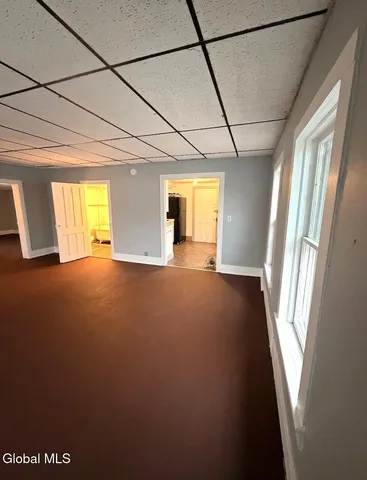 $1,000 | 140 Wells Avenue, Unit 3, Middleburgh, NY 12122