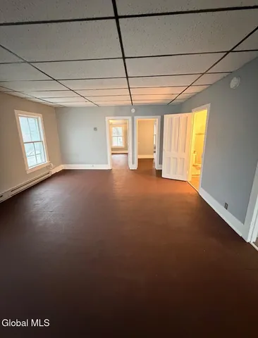 $1,000 | 140 Wells Avenue, Unit 3, Middleburgh, NY 12122