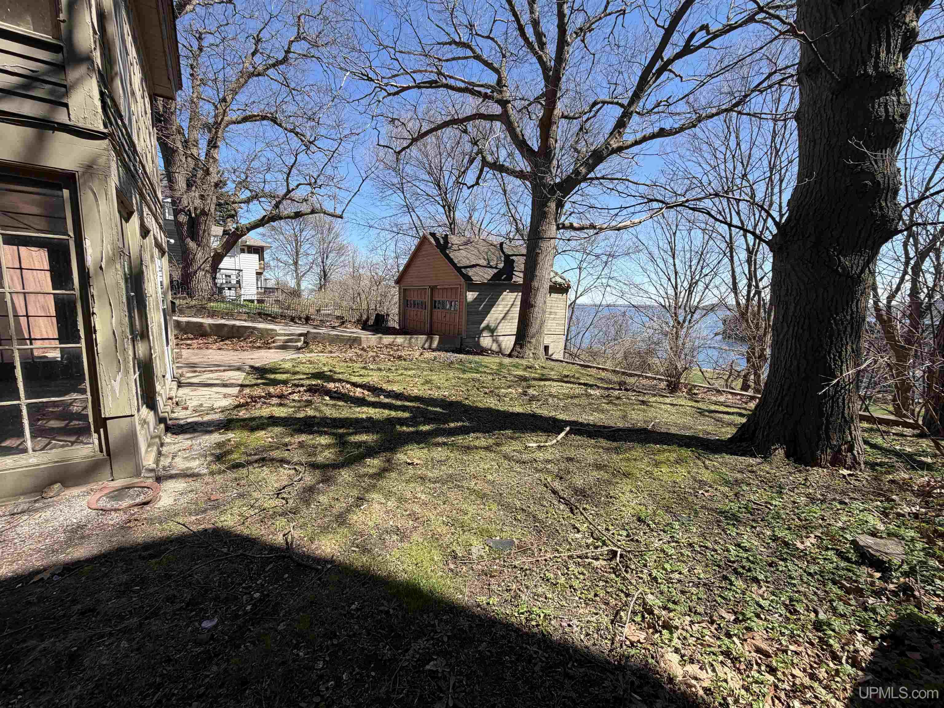 206 East Ridge Street Marquette, MI 49855 - Photo 2 of 92