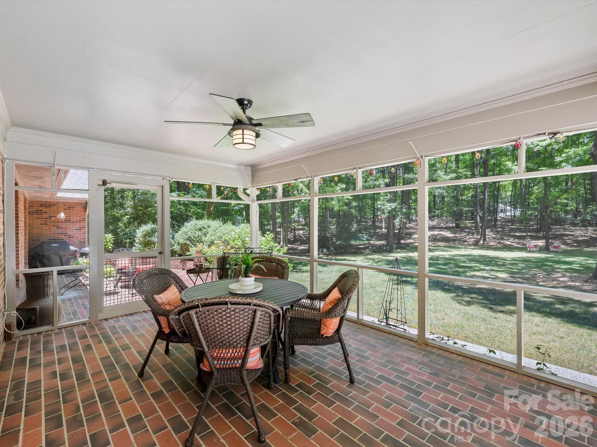 2542 Little Cove Road Charlotte, NC 28270 - Photo 32 of 38 Gallery Image 32