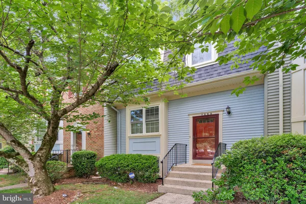 $649,900 | 7868 Newport Glen Pass, Annandale, VA 22003