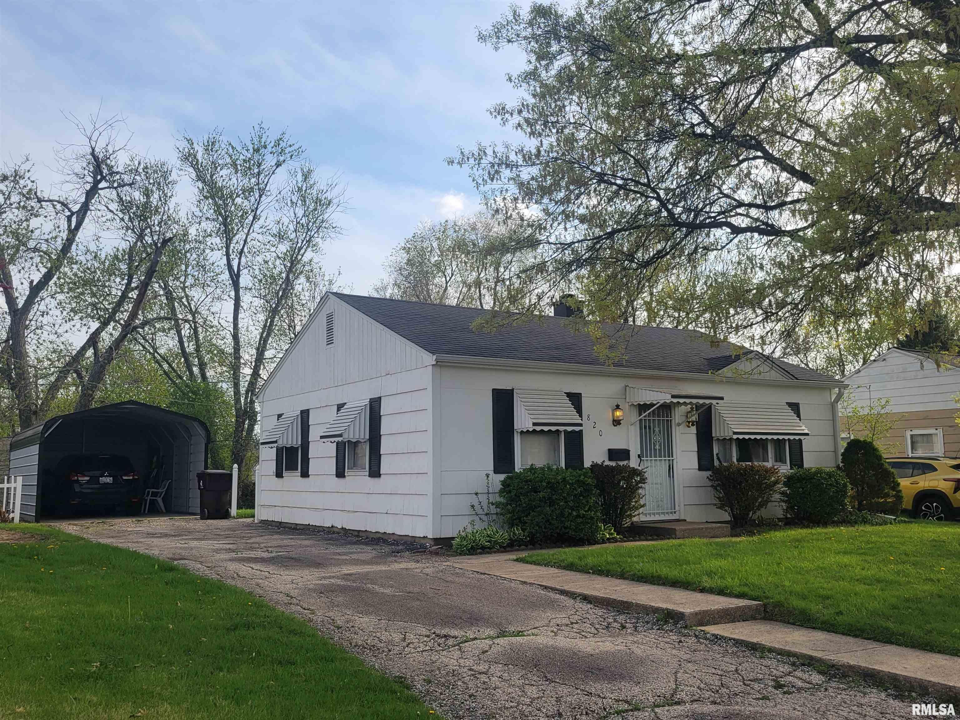 820 West Ridgemont Road Peoria, IL 61614 - Photo 1 of 15 Gallery Image 1