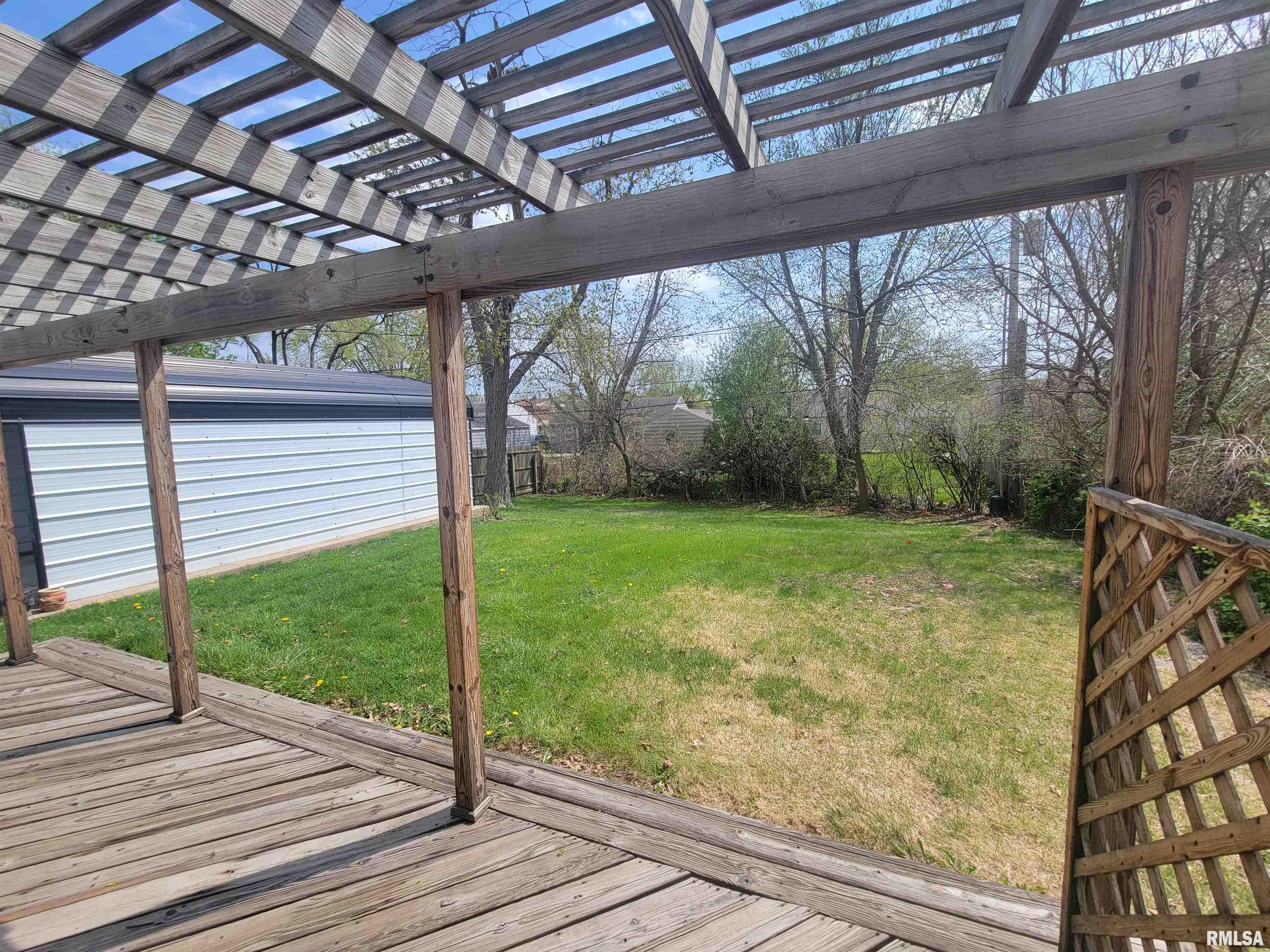 820 West Ridgemont Road Peoria, IL 61614 - Photo 5 of 15 Gallery Image 5