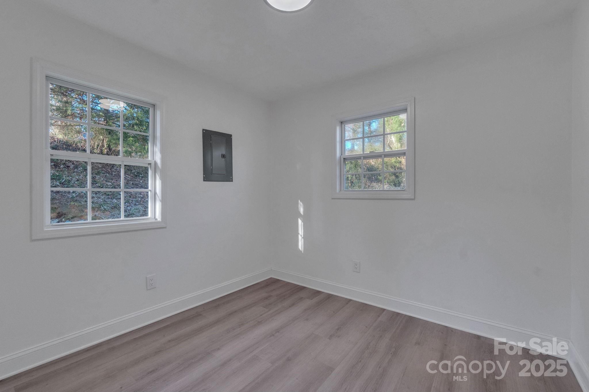 49 East Livingston Street Tryon, NC 28782 - Photo 16 of 25