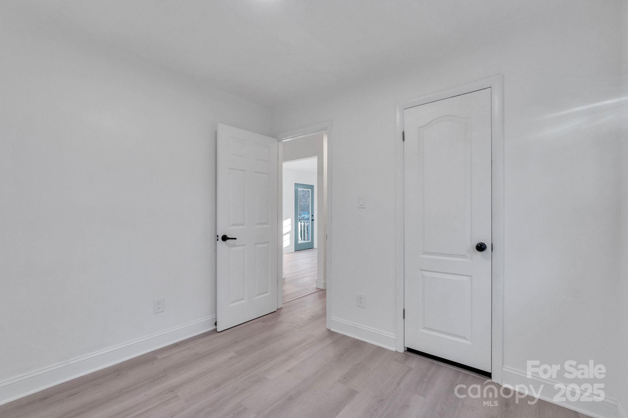 49 East Livingston Street Tryon, NC 28782 - Photo 17 of 25