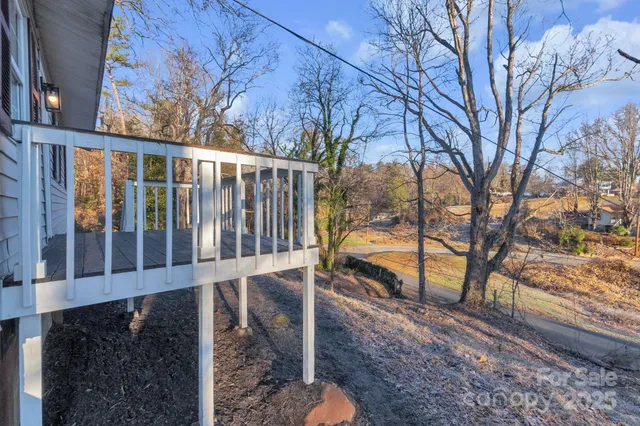 $267,900 | 49 East Livingston Street, Tryon, NC 28782