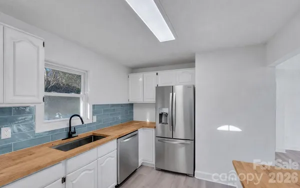 $237,000 | 49 East Livingston Street, Tryon, NC 28782