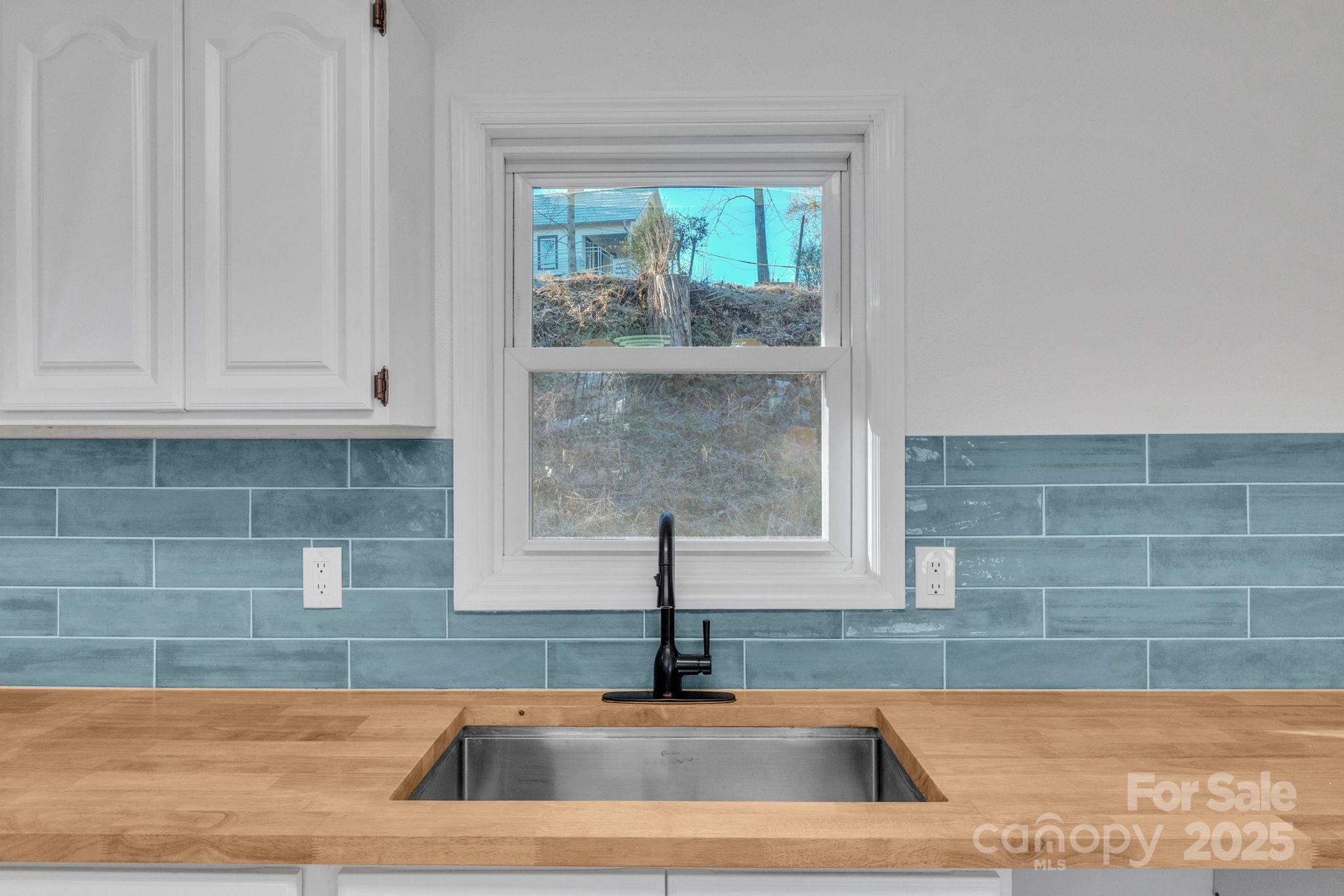 49 East Livingston Street Tryon, NC 28782 - Photo 4 of 25