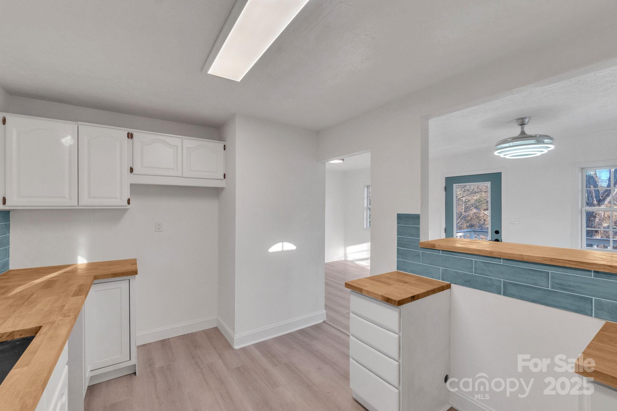 49 East Livingston Street Tryon, NC 28782 - Photo 7 of 25