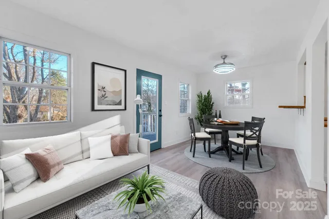 $267,900 | 49 East Livingston Street, Tryon, NC 28782