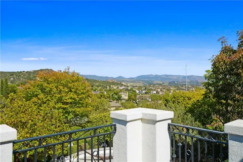 $3,750,000 | 8 Calle Angelitos, San Clemente, CA 92673