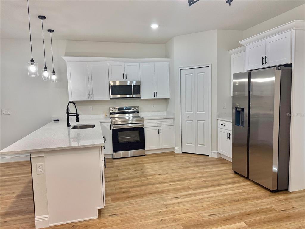 15690 Southwest 49th Avenue Road Ocala, FL 34473 - Photo 8 of 17 Gallery Image 8