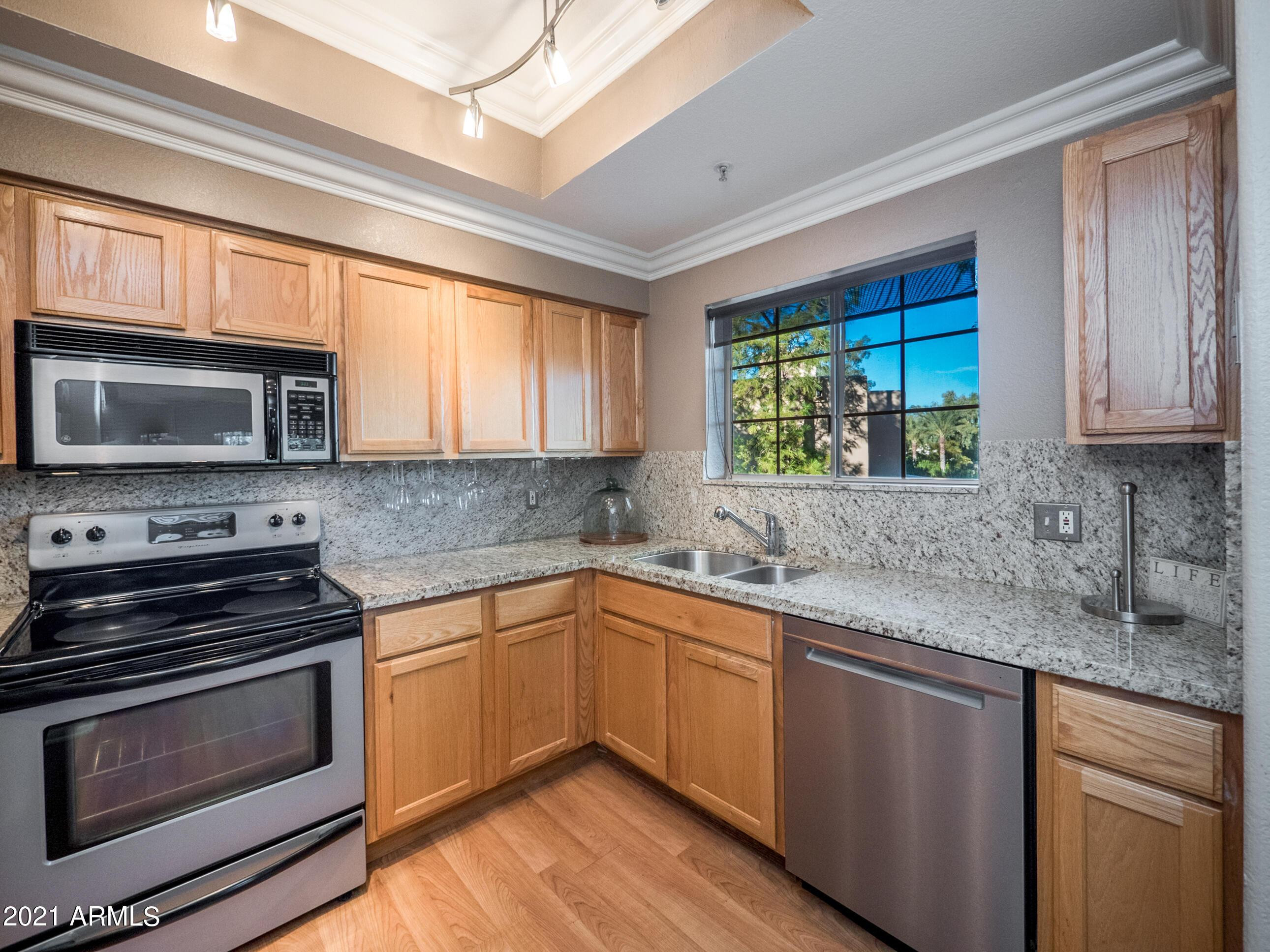 7710 East Gainey Ranch Road, Unit 233 Scottsdale, AZ 85258 - Photo 12 of 42 Photo #12