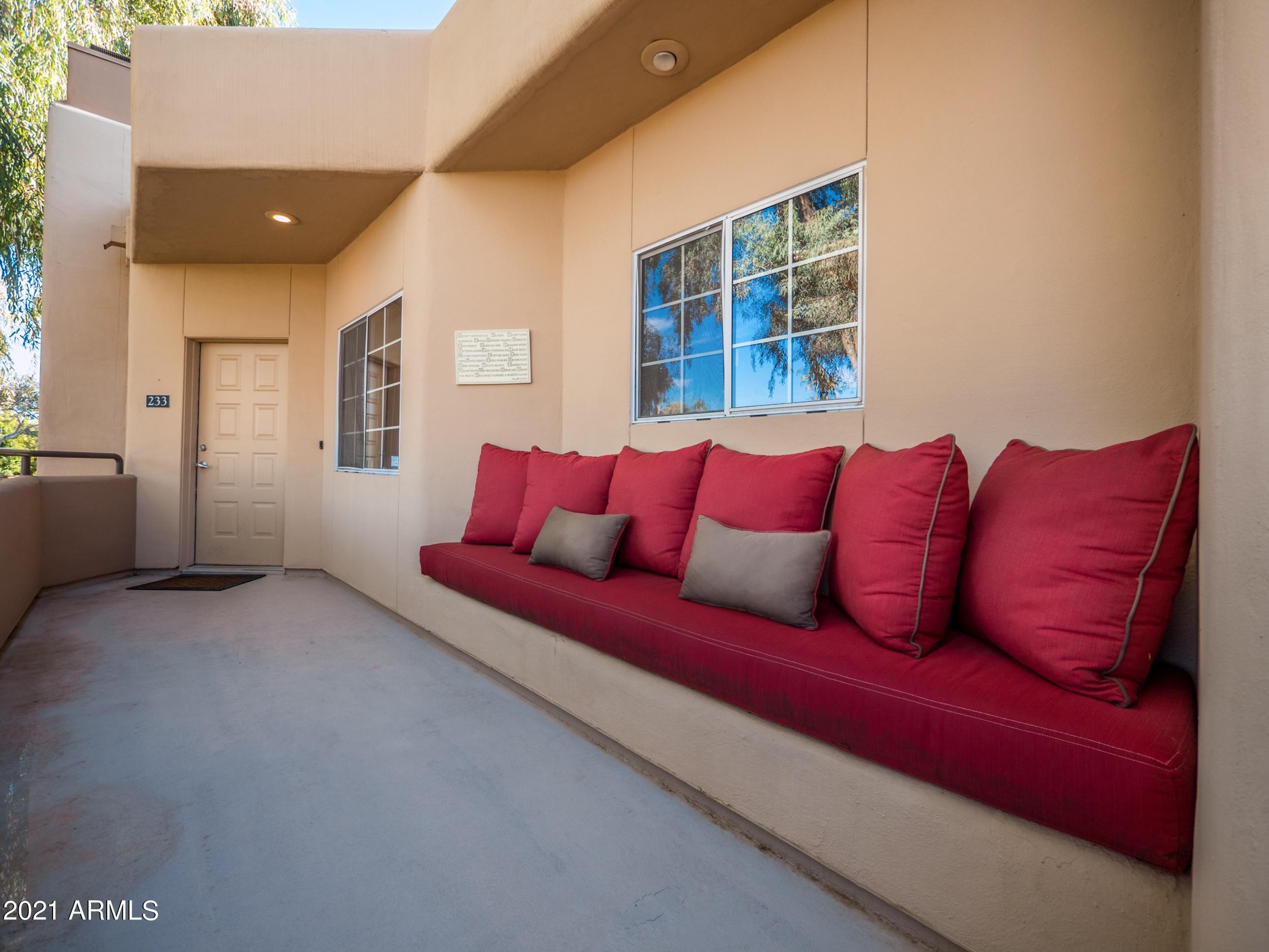 7710 East Gainey Ranch Road, Unit 233 Scottsdale, AZ 85258 - Photo 5 of 42 Photo #5