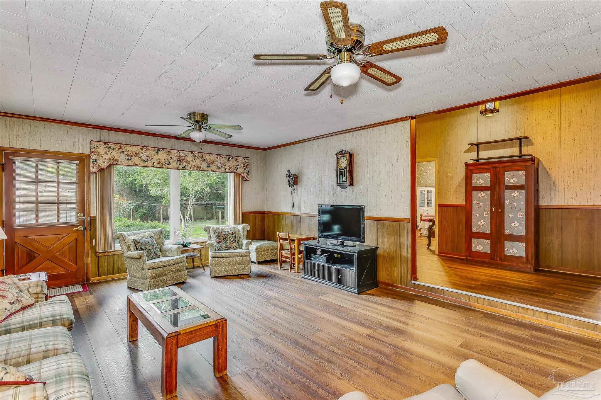 6767 Berryhill Road Milton, FL 32570 - Photo 8 of 40 Gallery Image 8