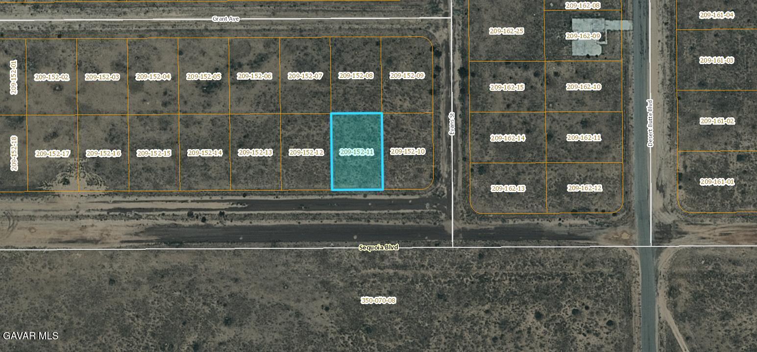 375 Sequoia Boulevard Edwards, CA 93505 - Photo 2 of 9 cal112