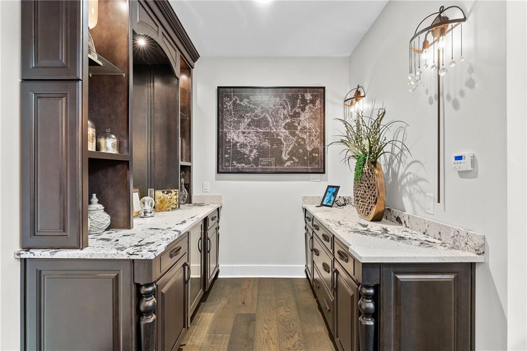 2100 John's Ridge Road Coraopolis, PA 15108 - Photo 7 of 50 Gallery Image 7