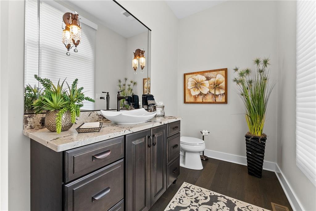 2100 John's Ridge Road Coraopolis, PA 15108 - Photo 8 of 50 Gallery Image 8