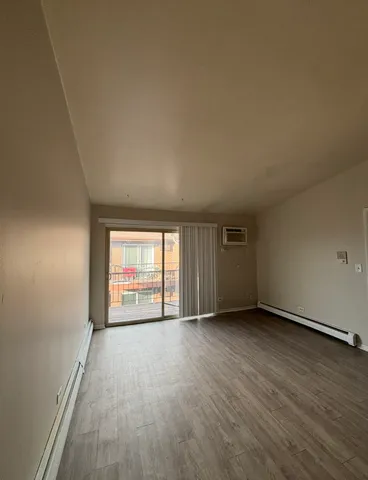 $1,750 | 3068 Bernice Avenue, Unit 3S, Lansing, IL 60438