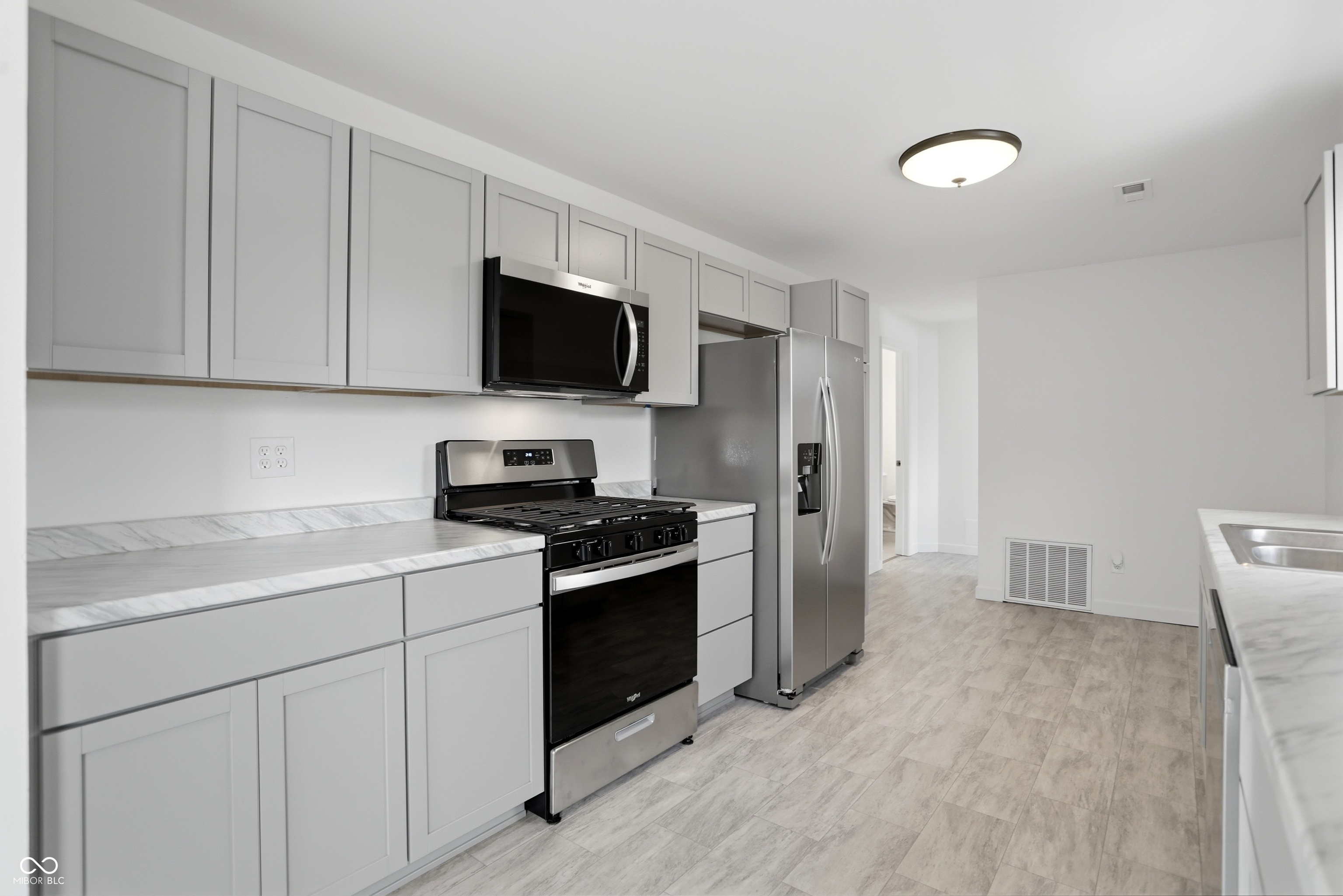 1008 East 7th Street Greenfield, IN 46140 - Photo 12 of 48