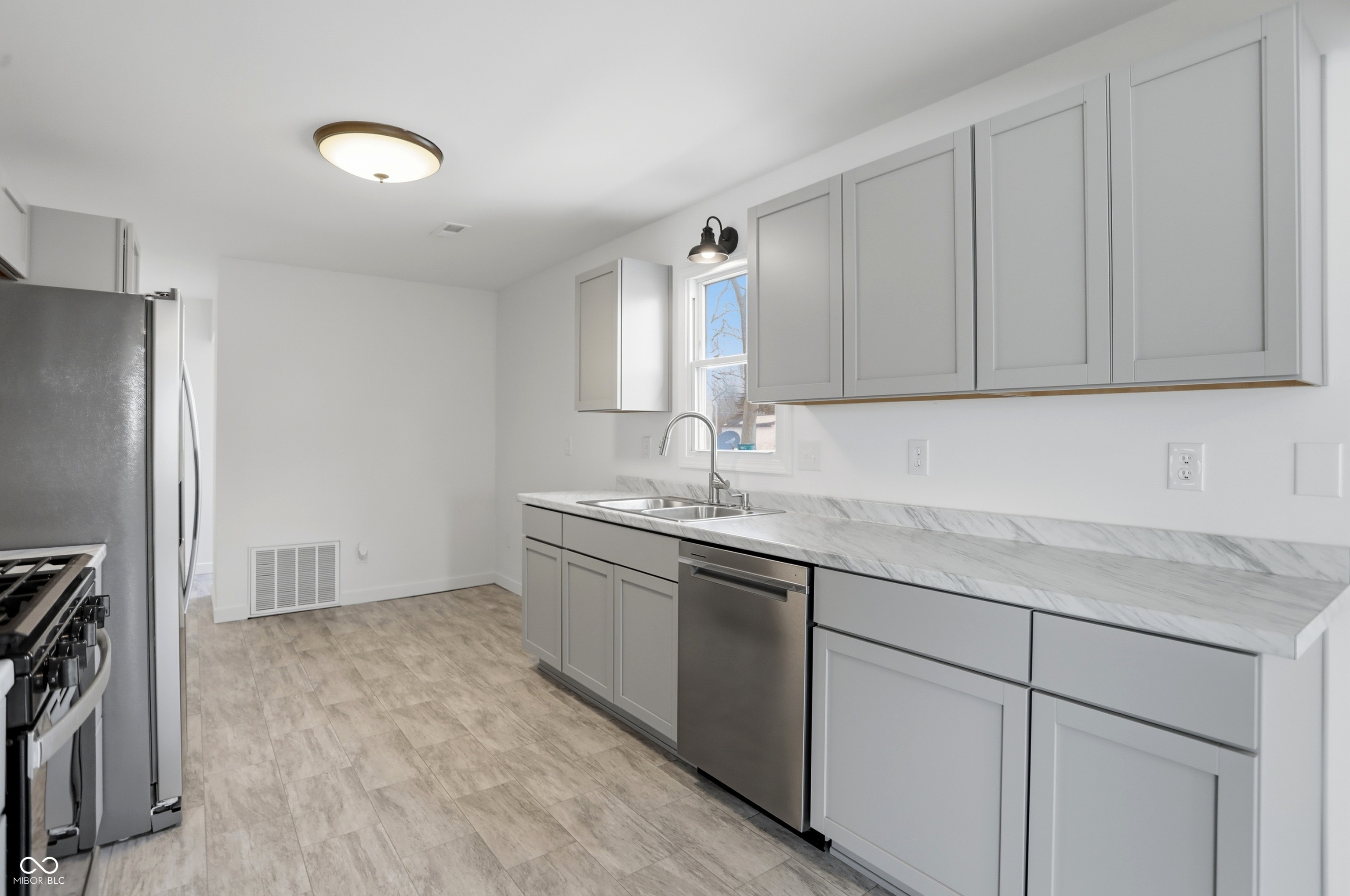 1008 East 7th Street Greenfield, IN 46140 - Photo 13 of 48