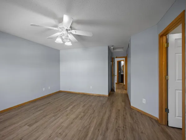 $284,999 | 6524 154th Street West, Unit 107, Apple Valley, MN 55124