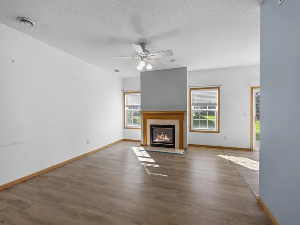 $284,999 | 6524 154th Street West, Unit 107, Apple Valley, MN 55124