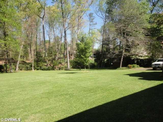 2000 Hickstead Road North Chesterfield, VA 23236 - Photo 2 of 18 Exterior Back