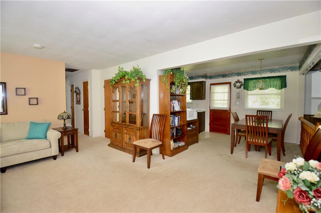 620 Hopkins Road Indianapolis, IN 46229 - Photo 6 of 19
