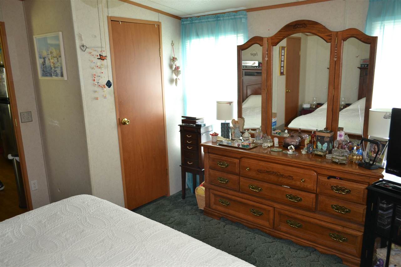 26135 B Schoen Road Elberta, AL 36530 - Photo 11 of 15 Master Bedroom