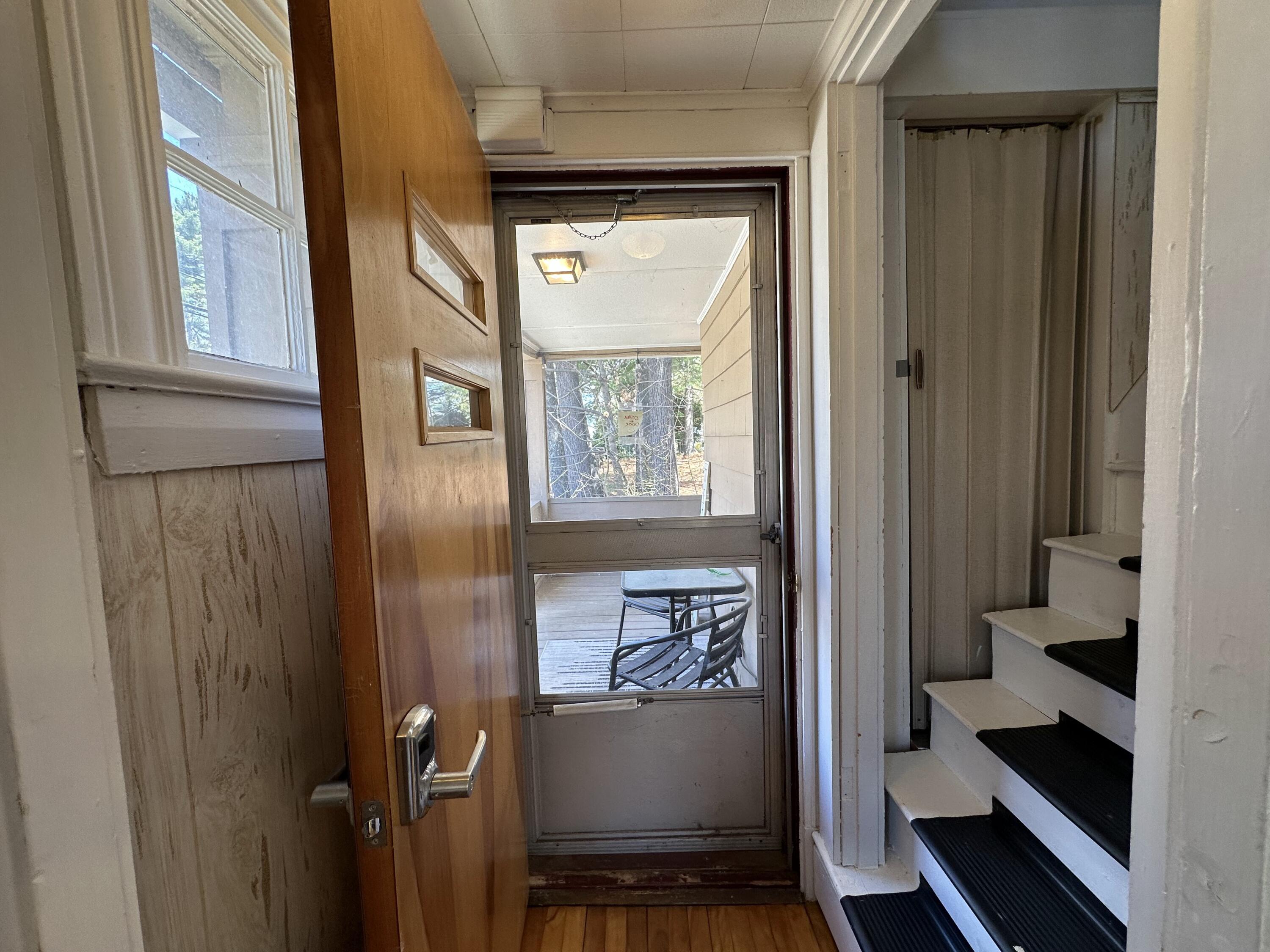 94 Western Promenade Auburn, ME 04210 - Photo 23 of 54 Halway