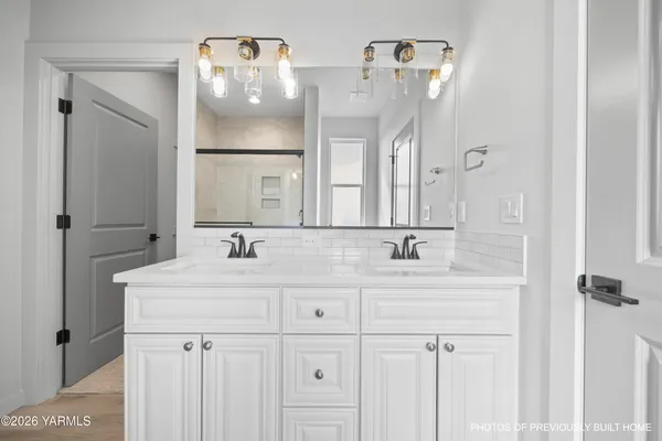 $464,900 | 606 Eureka Avenue, Pasco, WA 99301