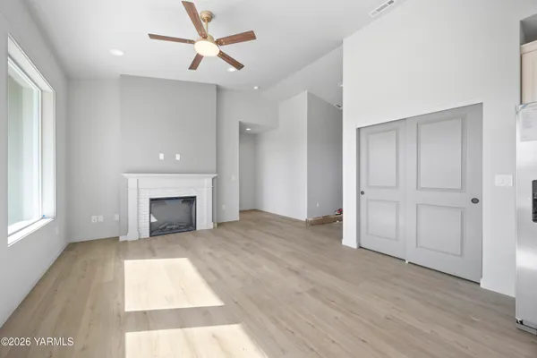 $464,900 | 606 Eureka Avenue, Pasco, WA 99301